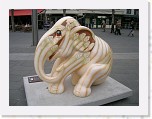 Olifanten parade Heerlen 012 * 2048 x 1536 * (905KB)